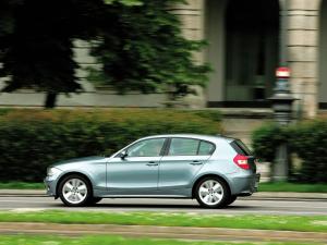 BMW 116i 5-Door 2004 года